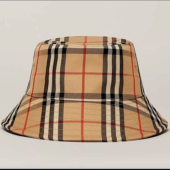 BURBERRY BURBERRY BUCKET HAT